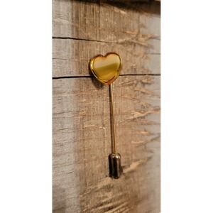 VINTAGE Heart Stick Pin Lapel Brooch Gold Tone Vintage‎ Jewelry Accessory